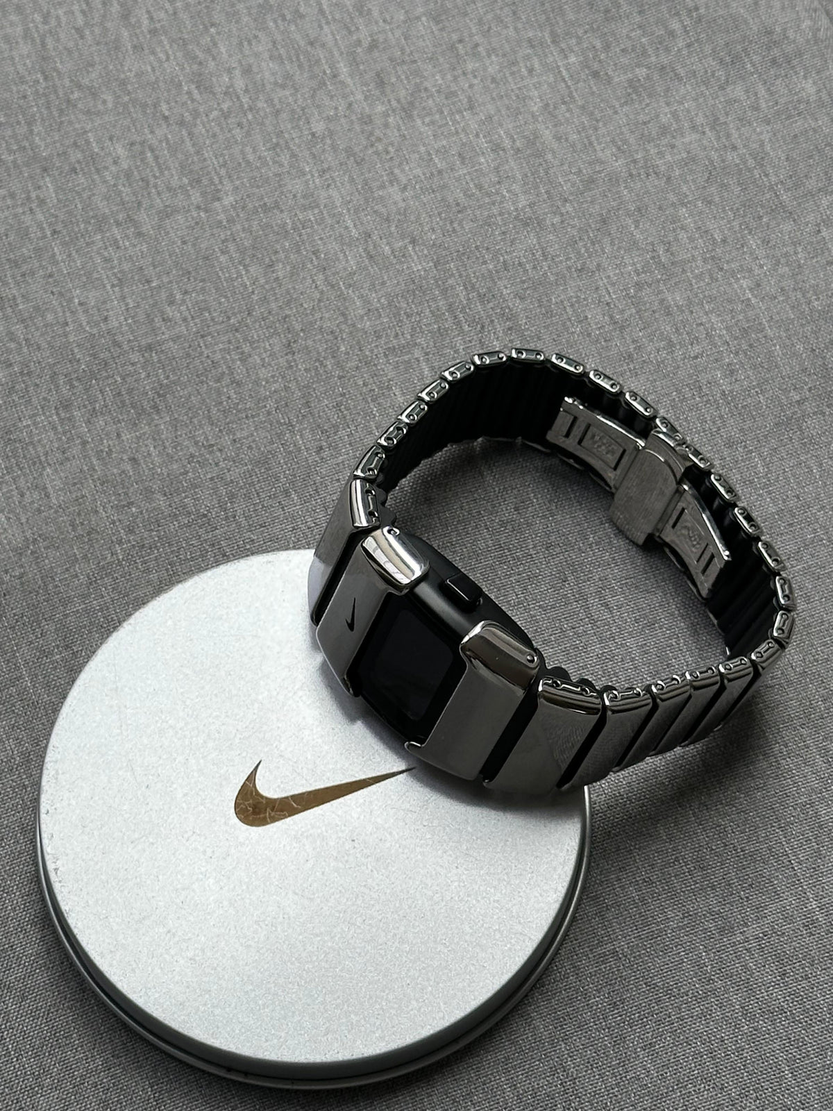 Nike D-Line Shiny Silver Digital Watch | Rare Collectible | Unisex Retro Sports Timepiece